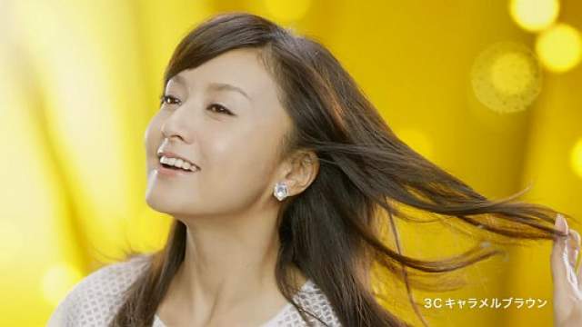 藤原紀香 ホーユー シエロ ムースカラー Cm 大人カラーリング ムース篇 30秒版 大人カラーリング Cielo ねっ 藤原紀香 Cm Navi