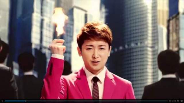嵐 大野智 森永製菓 焼きチョコ ベイク Cm Mr Bake 夏チョコと どこいく 篇 焼いたから溶けない これが夏チョ 嵐 Cm Navi